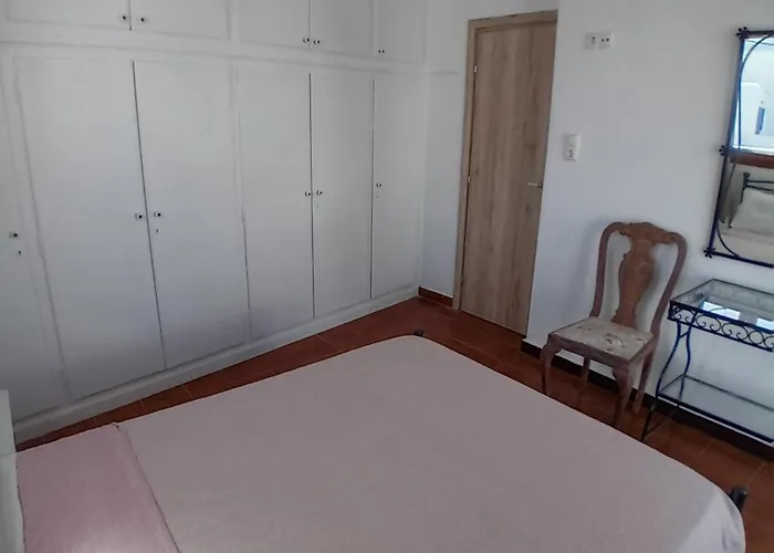 Spiretas 2 Naxos City